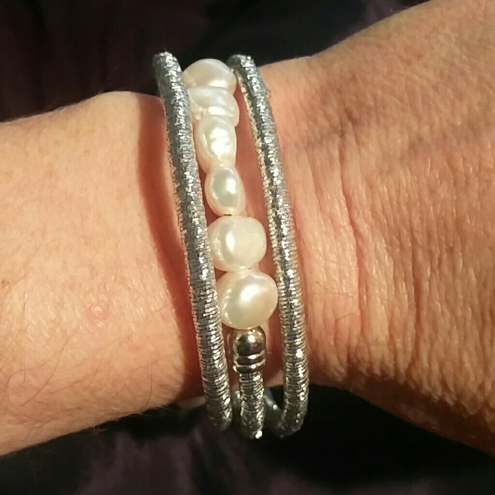 Silver and pearl wrap